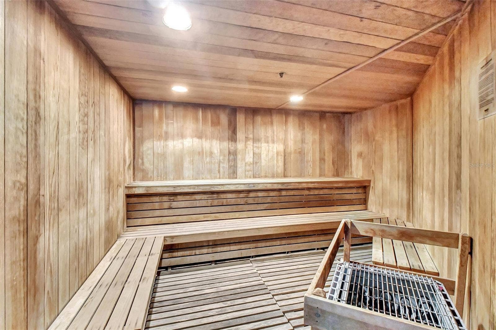 2937 S ATLANTIC AVENUE, #1104, Daytona Beach Shores, FL 32118 Dry Sauna
