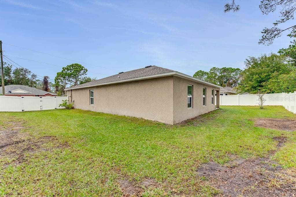 8 PLUMTREE PLACE, Palm Coast, FL 32164