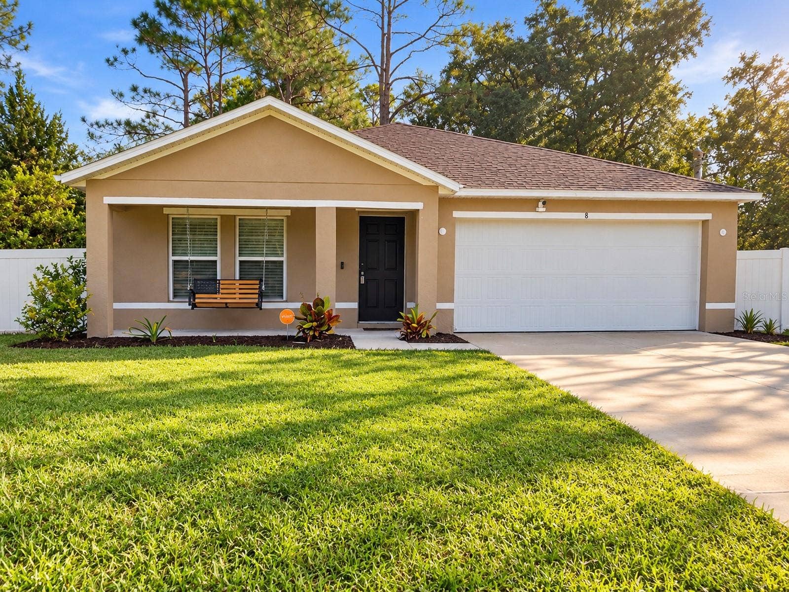 8 PLUMTREE PLACE, Palm Coast, FL 32164