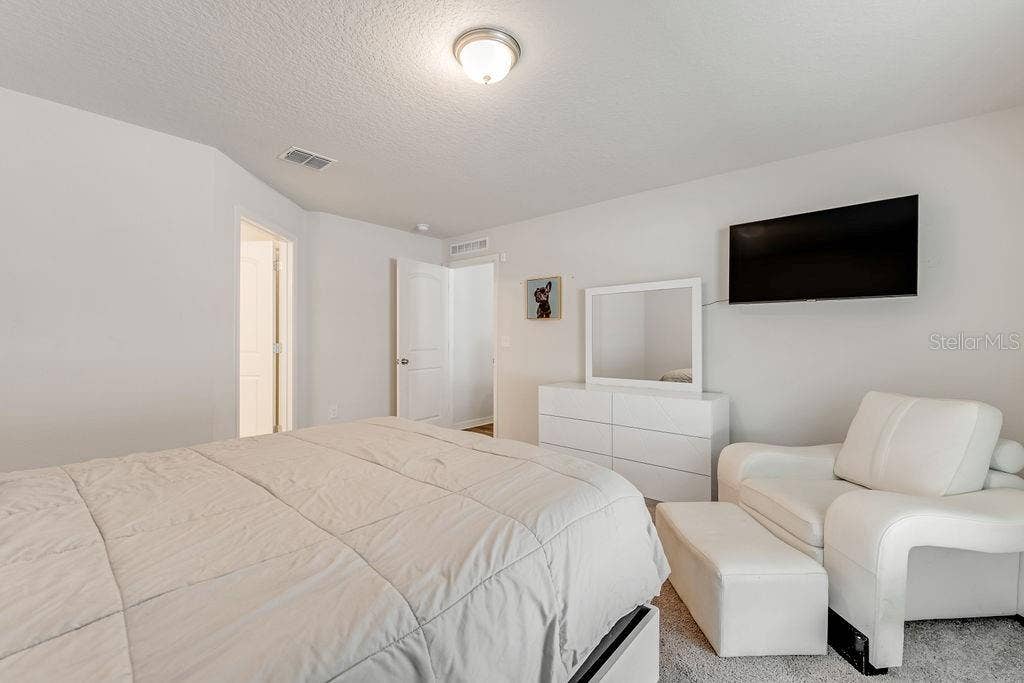 8 PLUMTREE PLACE, Palm Coast, FL 32164
