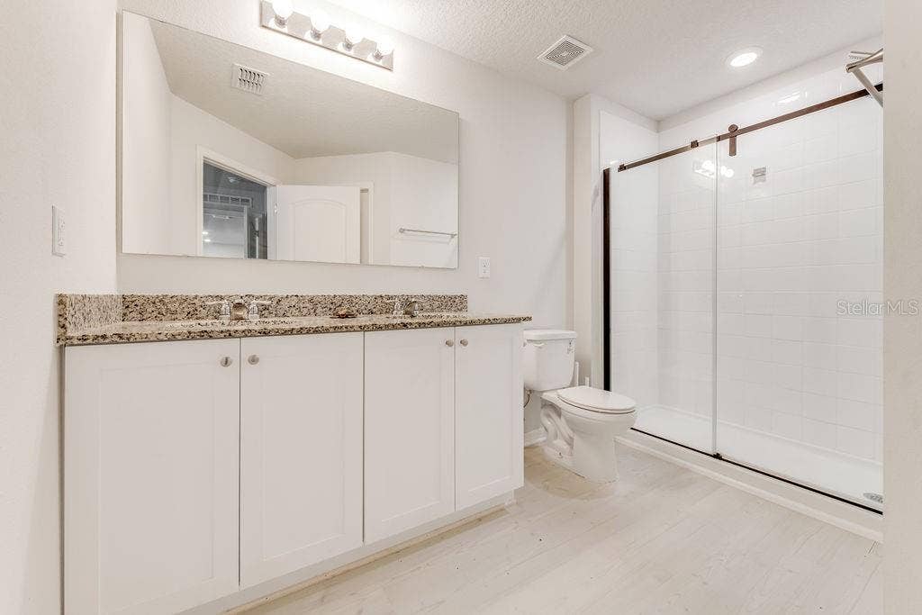 8 PLUMTREE PLACE, Palm Coast, FL 32164
