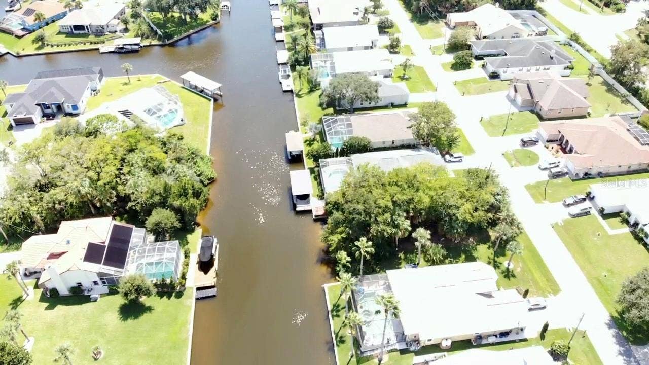 62 COLUMBIA LANE, Palm Coast, FL 32137