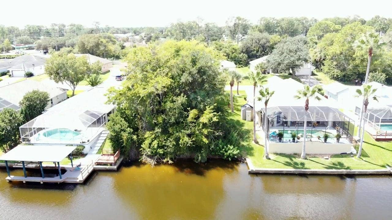 62 COLUMBIA LANE, Palm Coast, FL 32137
