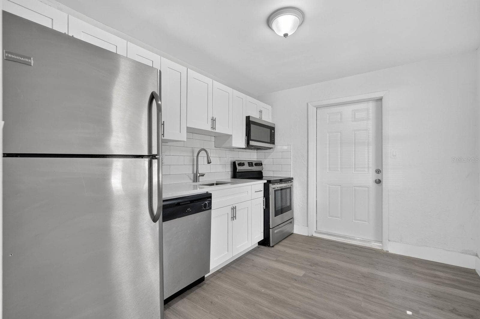 2425 ANASTASIA DRIVE, South Daytona, FL 32119 2425 ANASTASIA DRIVE, South Daytona, FL 32119