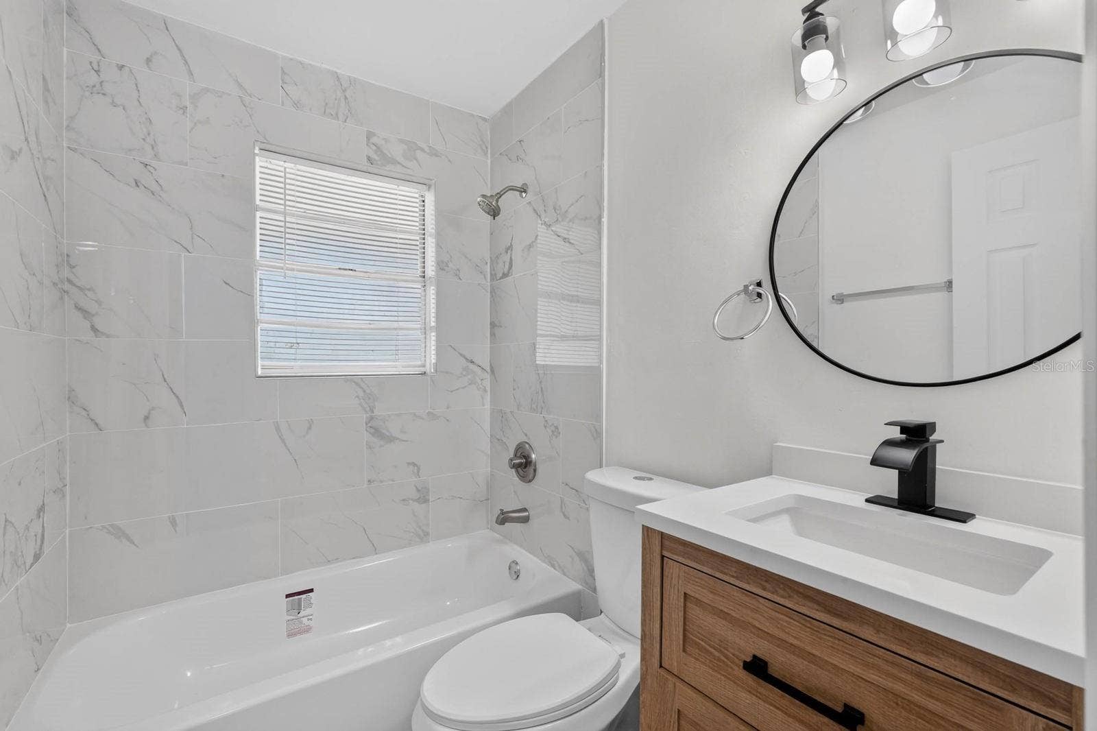 2425 ANASTASIA DRIVE, South Daytona, FL 32119 2425 ANASTASIA DRIVE, South Daytona, FL 32119