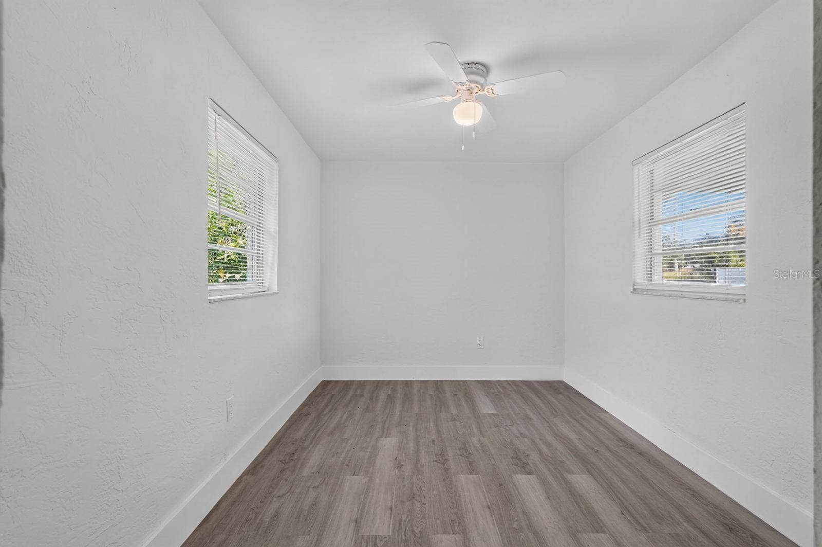 2425 ANASTASIA DRIVE, South Daytona, FL 32119 2425 ANASTASIA DRIVE, South Daytona, FL 32119