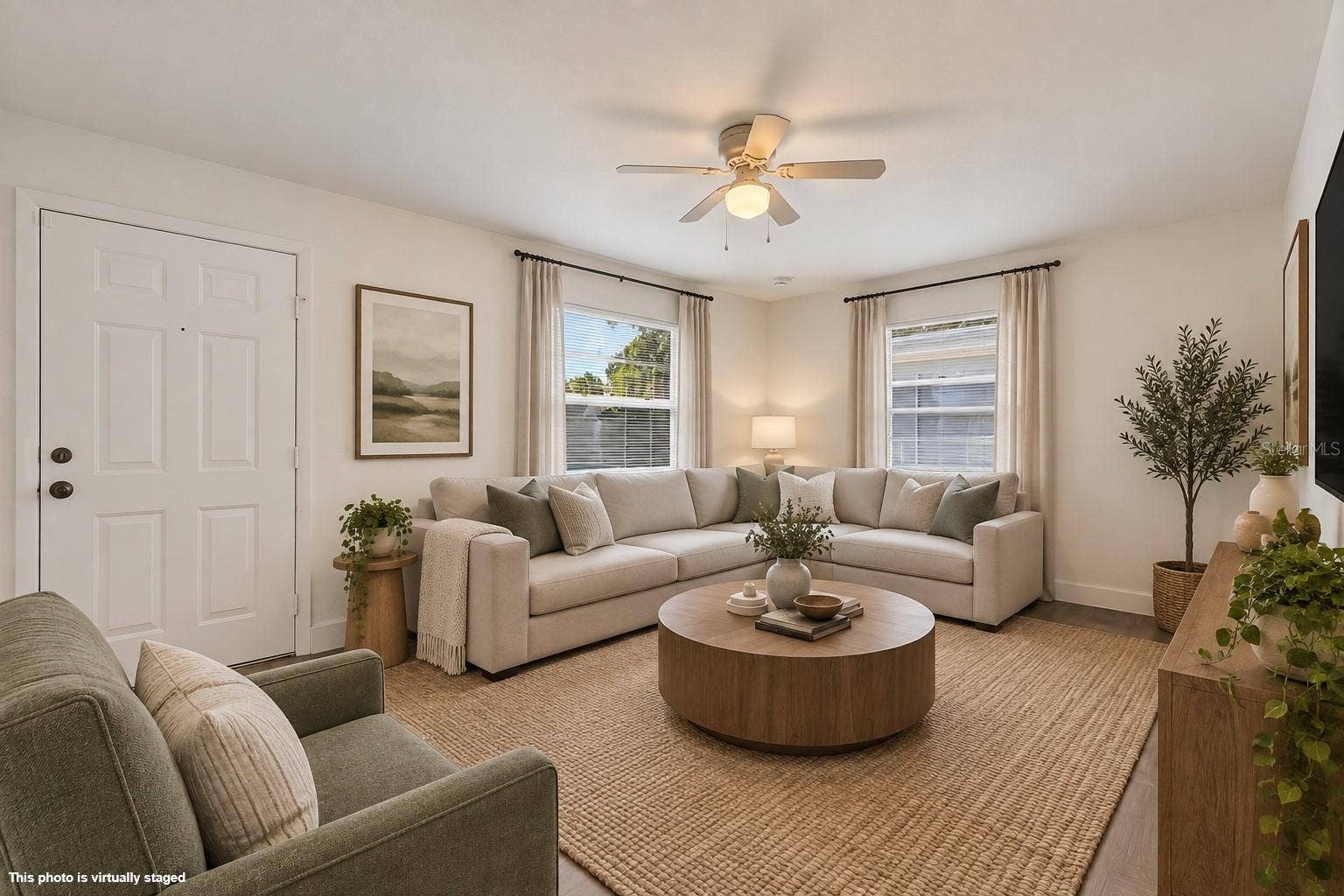 2425 ANASTASIA DRIVE, South Daytona, FL 32119 2425 ANASTASIA DRIVE, South Daytona, FL 32119