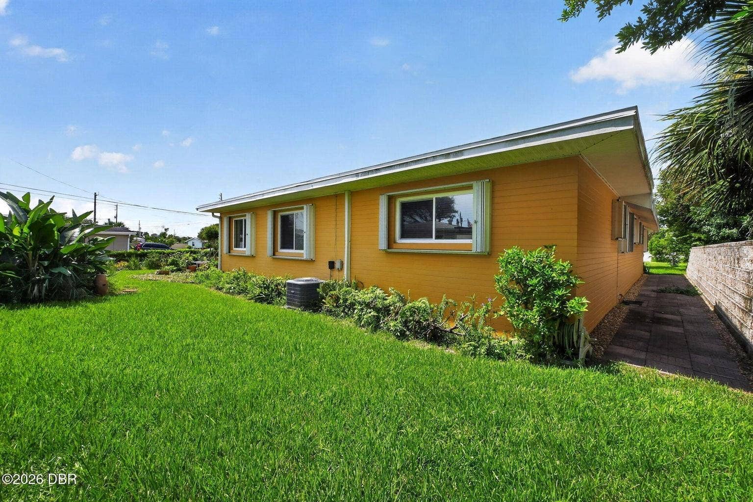2229 S PENINSULA DRIVE, Daytona Beach, FL 32118 2229 S PENINSULA DRIVE, Daytona Beach, FL 32118