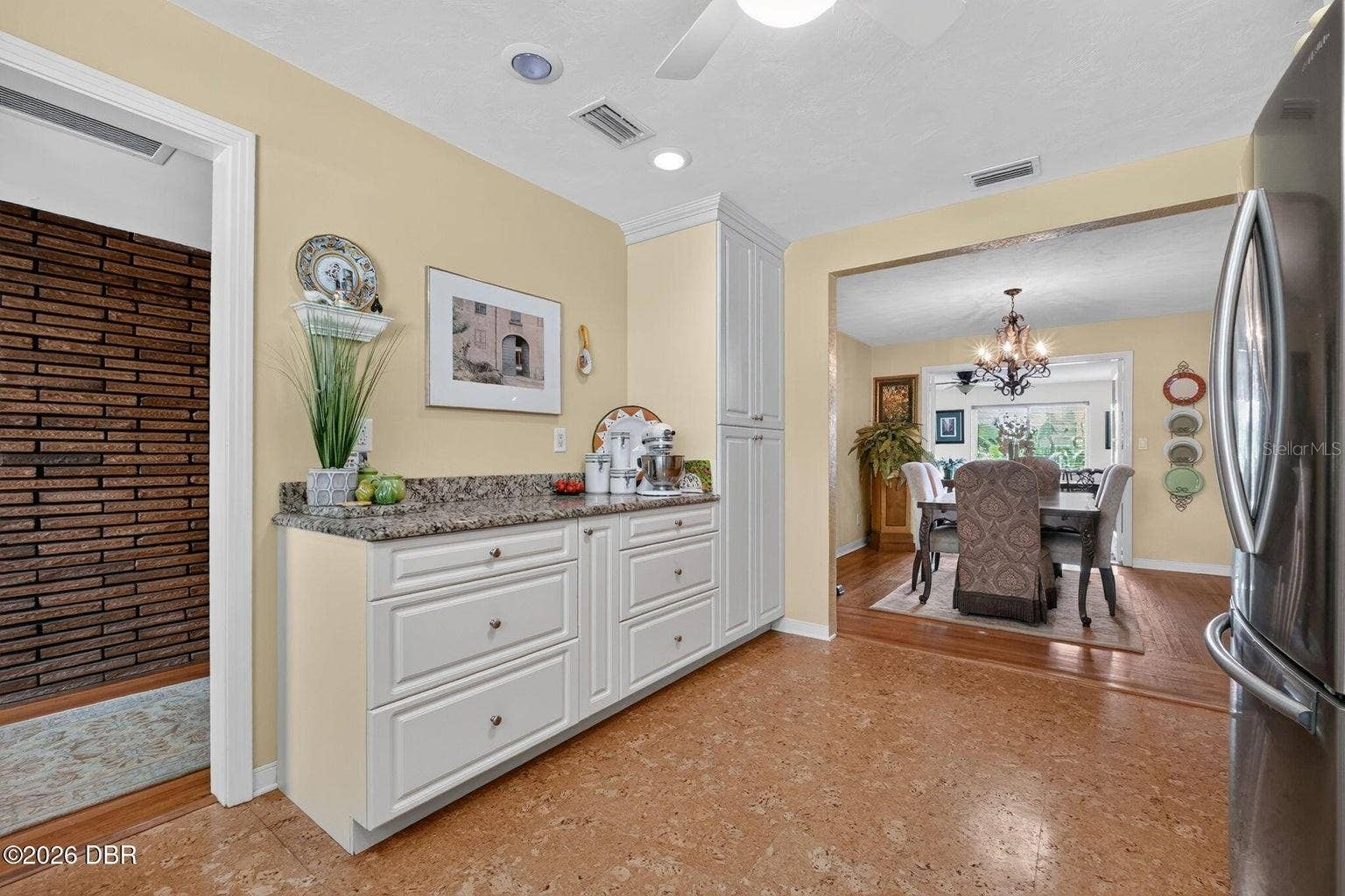 2229 S PENINSULA DRIVE, Daytona Beach, FL 32118 2229 S PENINSULA DRIVE, Daytona Beach, FL 32118