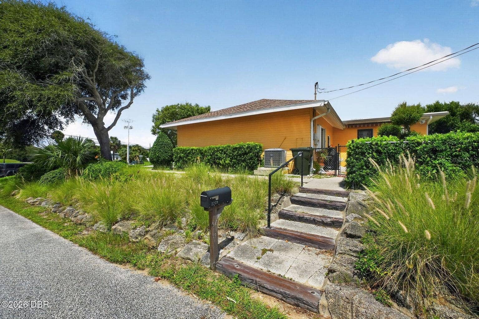 2229 S PENINSULA DRIVE, Daytona Beach, FL 32118 2229 S PENINSULA DRIVE, Daytona Beach, FL 32118