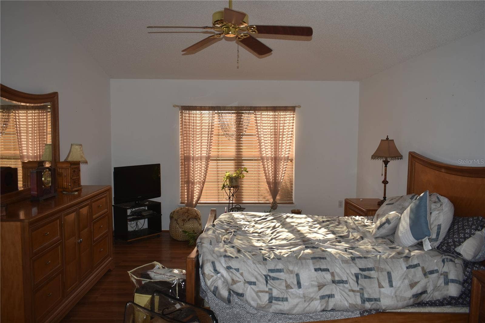 49 BUFFALO GROVE DRIVE, Palm Coast, FL 32137 49 BUFFALO GROVE DRIVE, Palm Coast, FL 32137