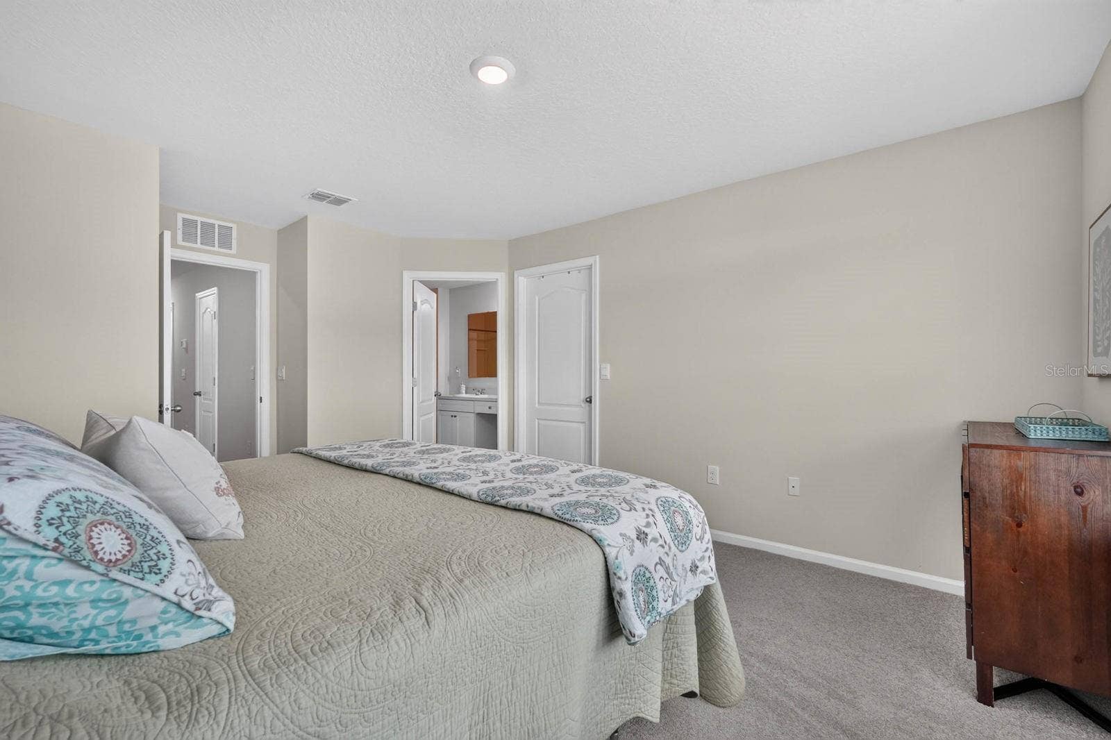 138 REDBUD ROAD, Palm Coast, FL 32137