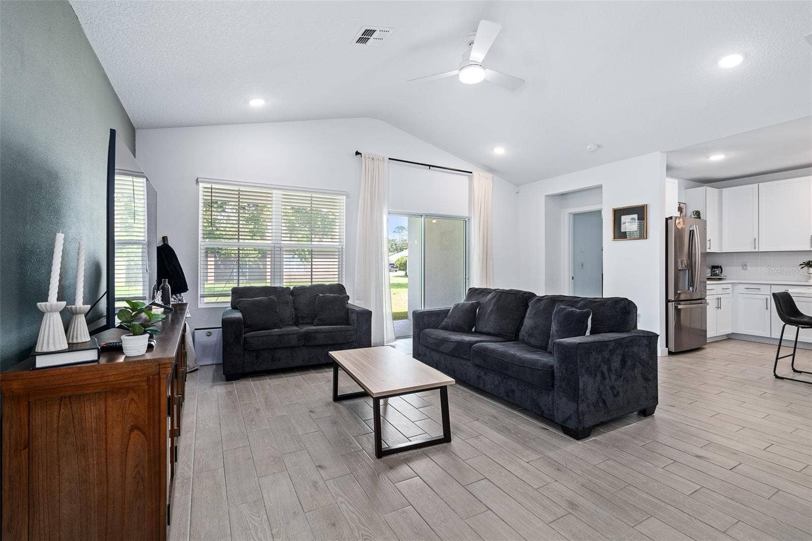 17 BIRCHWOOD PLACE, Palm Coast, FL 32137 17 BIRCHWOOD PLACE, Palm Coast, FL 32137