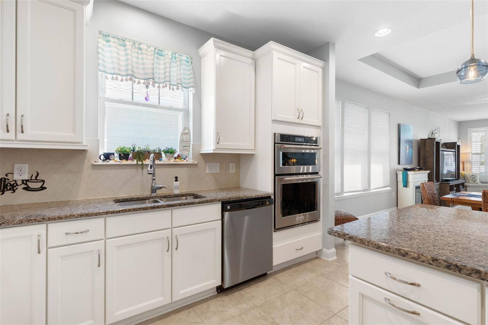 8 HIDDEN TREASURE DRIVE, Palm Coast, FL 32137 8 HIDDEN TREASURE DRIVE, Palm Coast, FL 32137
