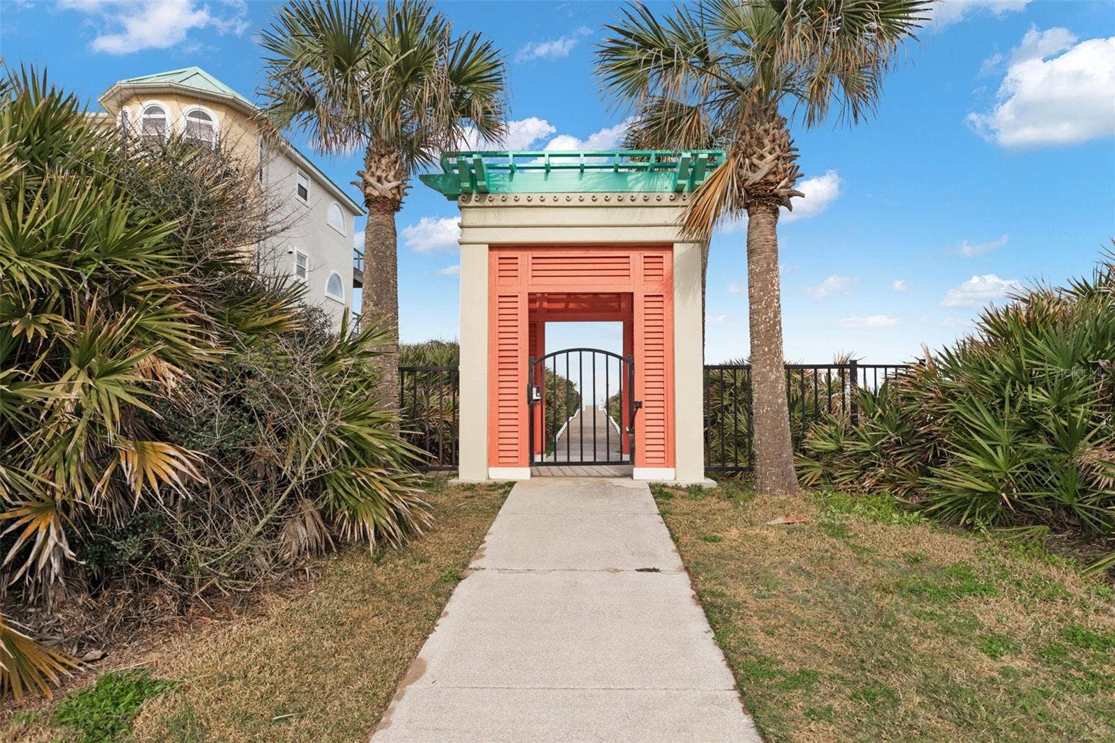 8 HIDDEN TREASURE DRIVE, Palm Coast, FL 32137 8 HIDDEN TREASURE DRIVE, Palm Coast, FL 32137