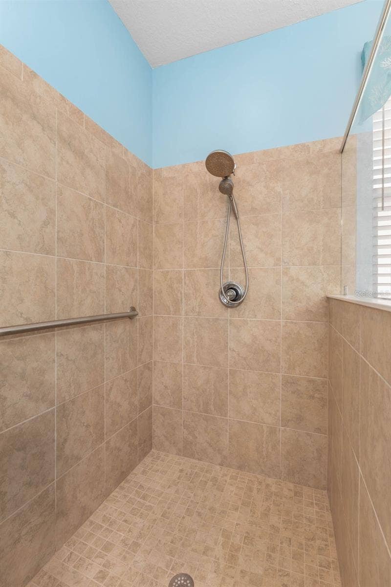 8 HIDDEN TREASURE DRIVE, Palm Coast, FL 32137 8 HIDDEN TREASURE DRIVE, Palm Coast, FL 32137