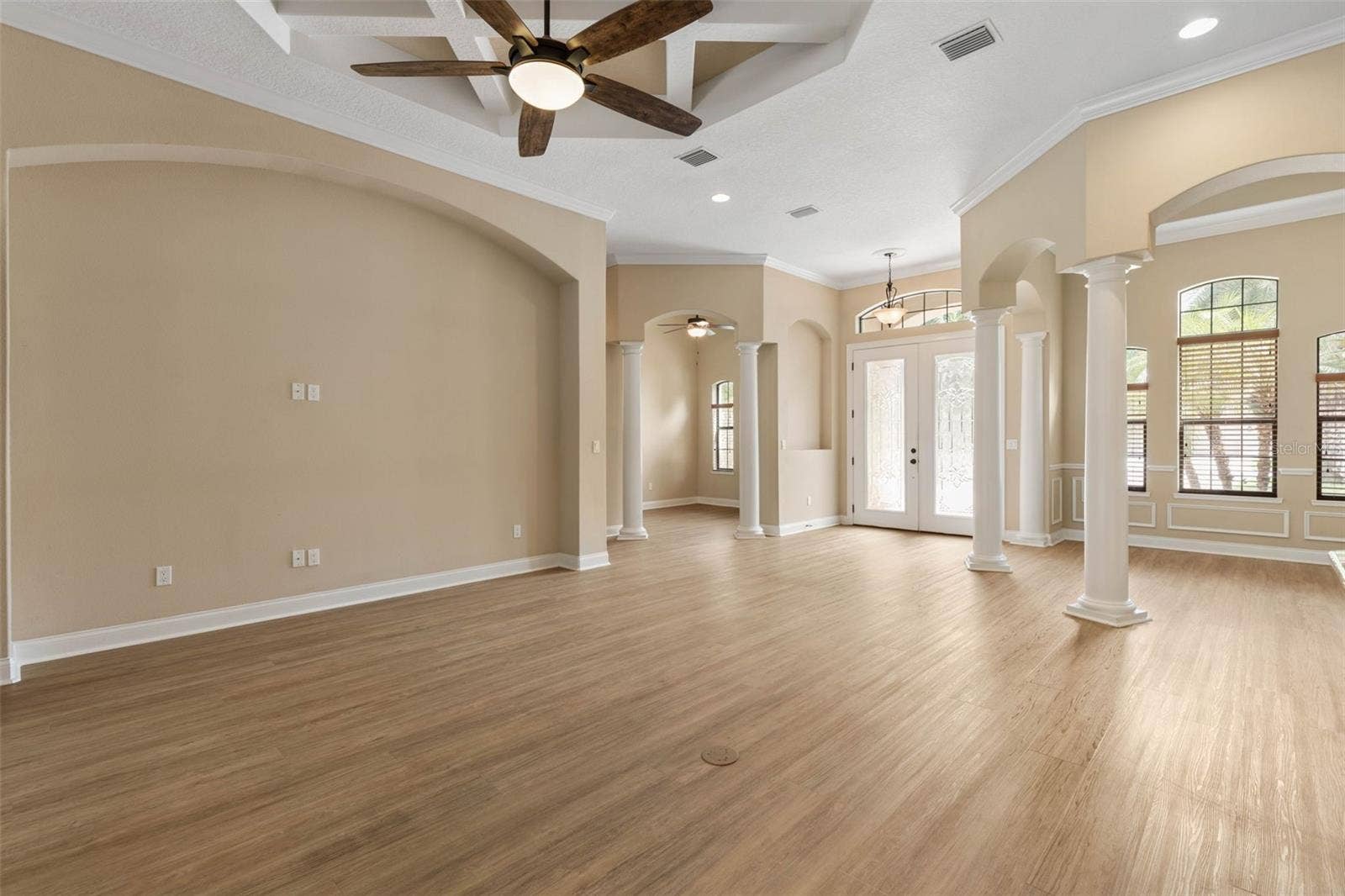 9 RIVER OAKS WAY, Palm Coast, FL 32137 9 RIVER OAKS WAY, Palm Coast, FL 32137