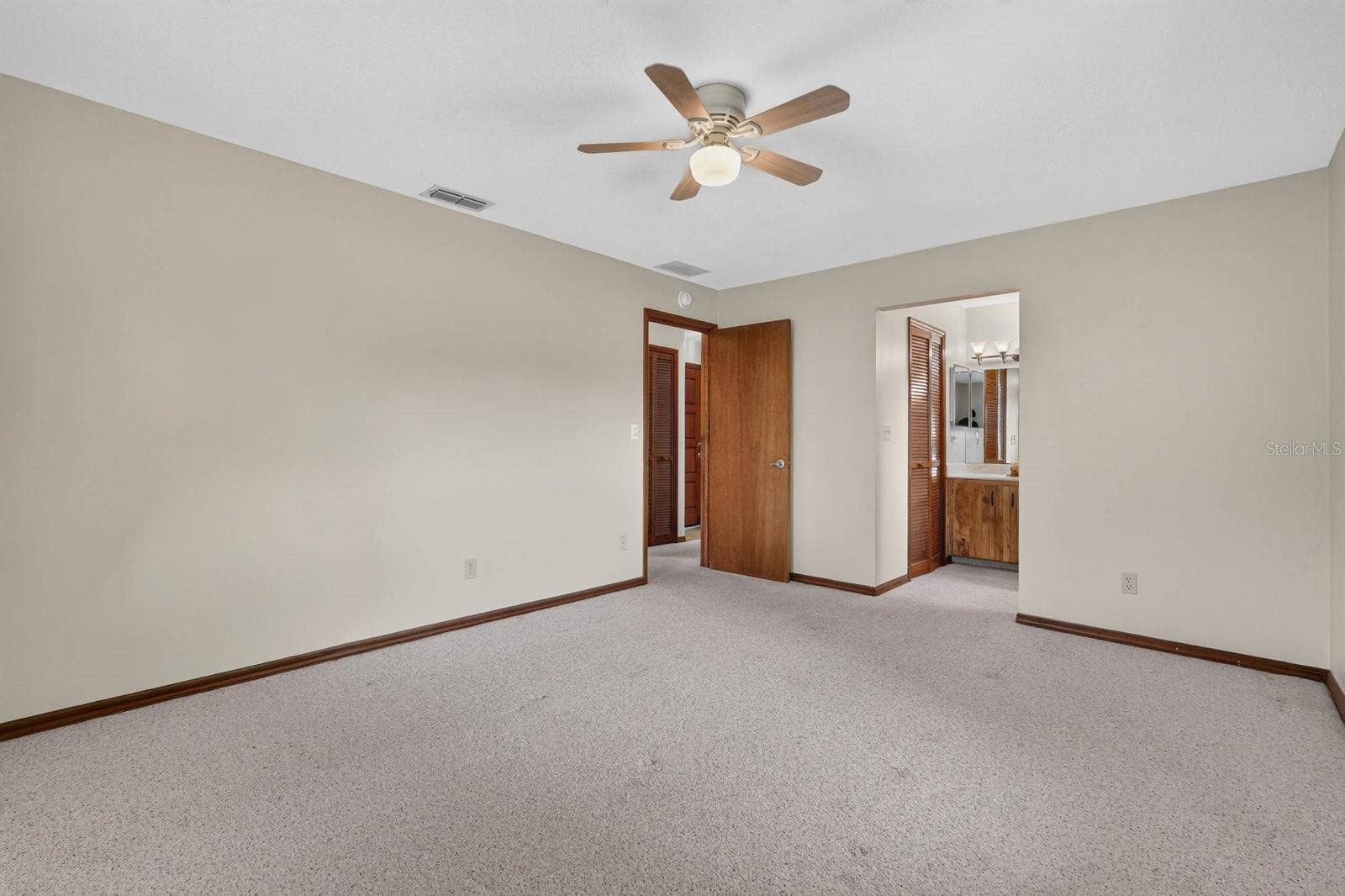 104 COLLEEN DRIVE, Daytona Beach, FL 32119 104 COLLEEN DRIVE, Daytona Beach, FL 32119