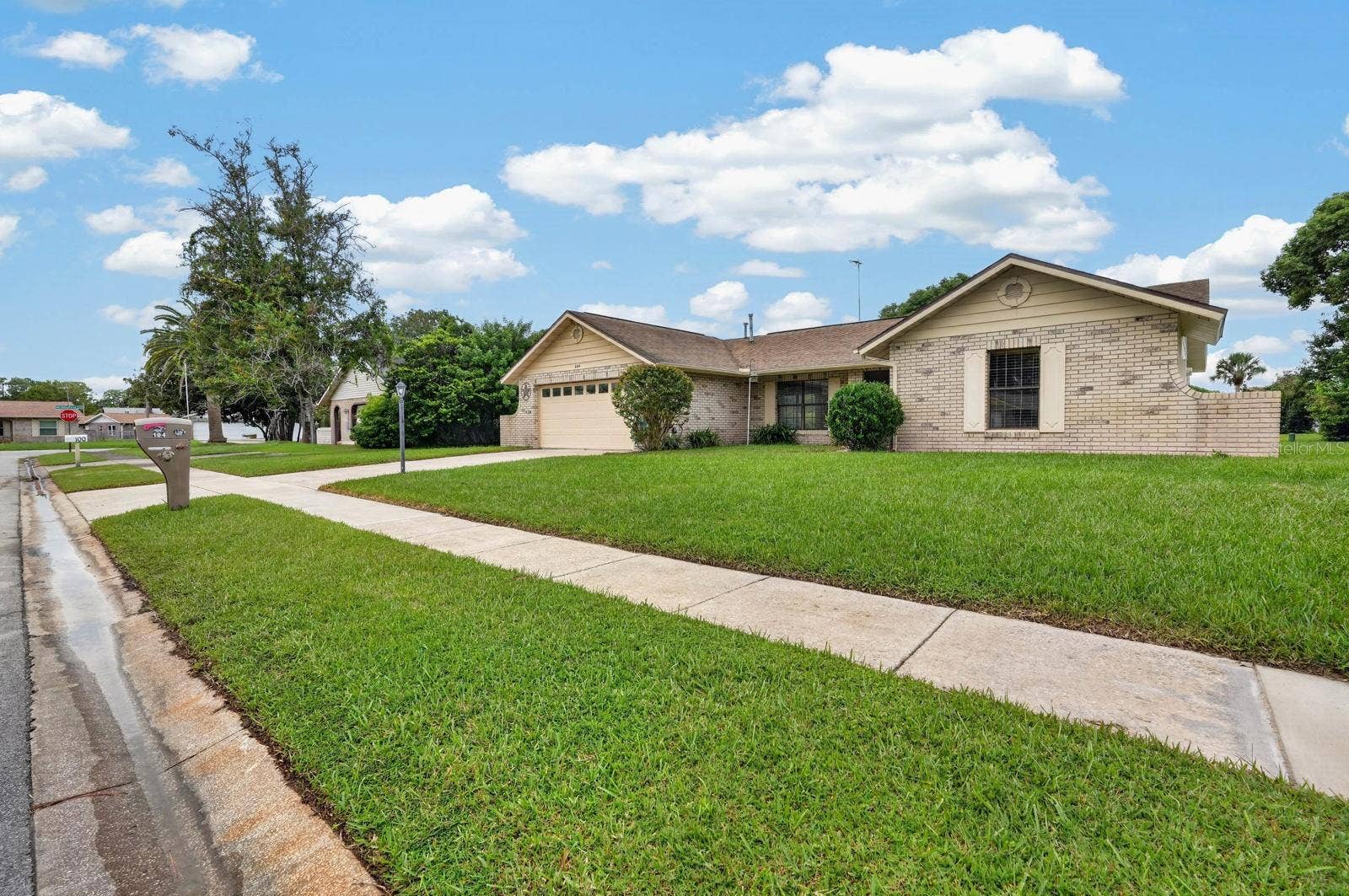 104 COLLEEN DRIVE, Daytona Beach, FL 32119 104 COLLEEN DRIVE, Daytona Beach, FL 32119