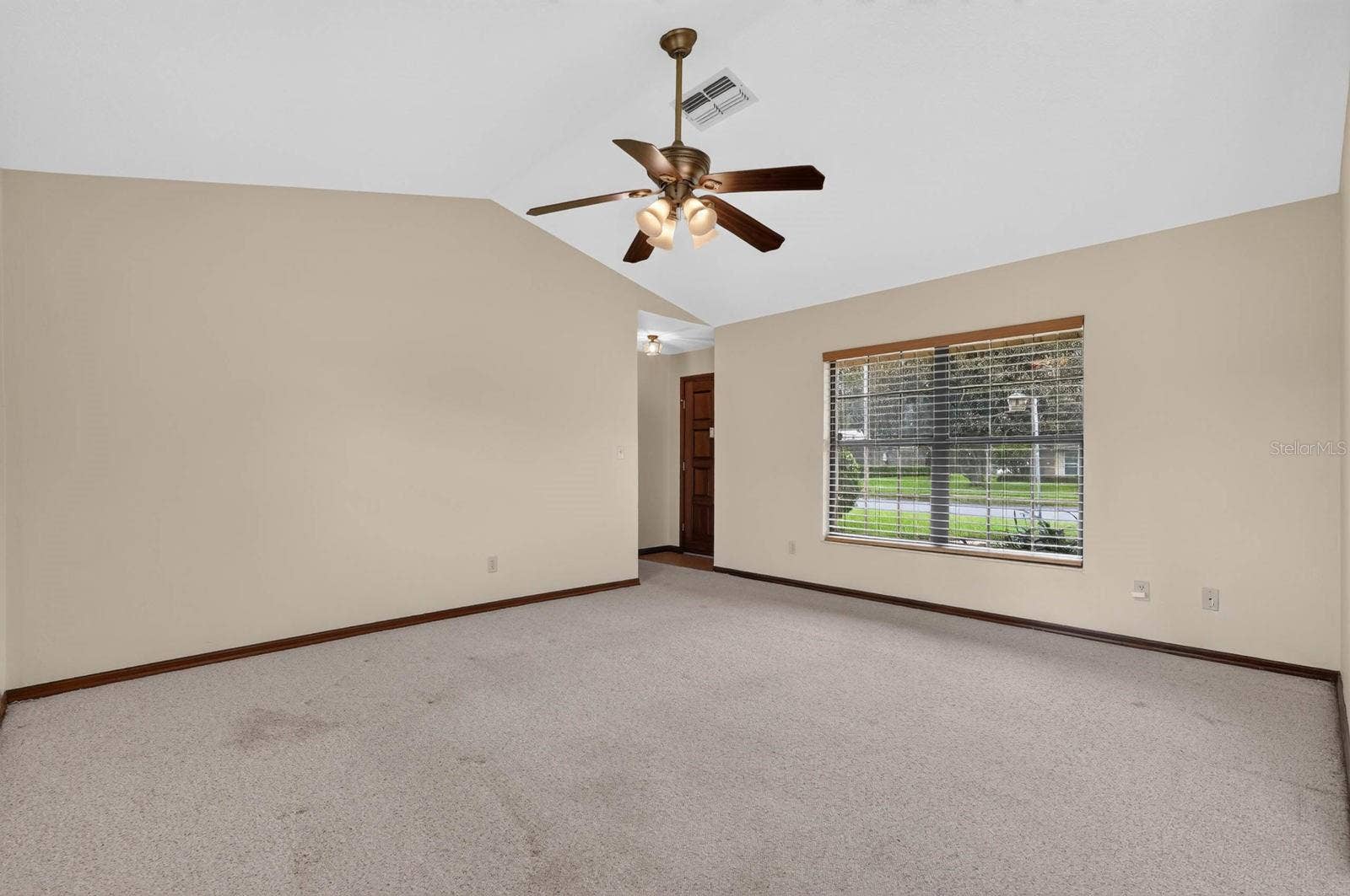 104 COLLEEN DRIVE, Daytona Beach, FL 32119 104 COLLEEN DRIVE, Daytona Beach, FL 32119