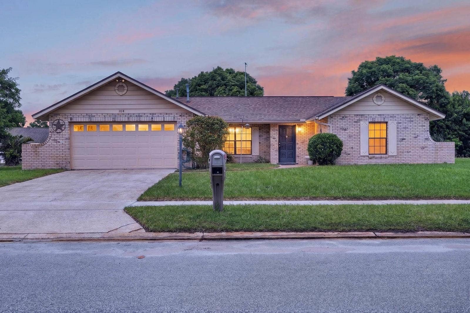 104 COLLEEN DRIVE, Daytona Beach, FL 32119 104 COLLEEN DRIVE, Daytona Beach, FL 32119