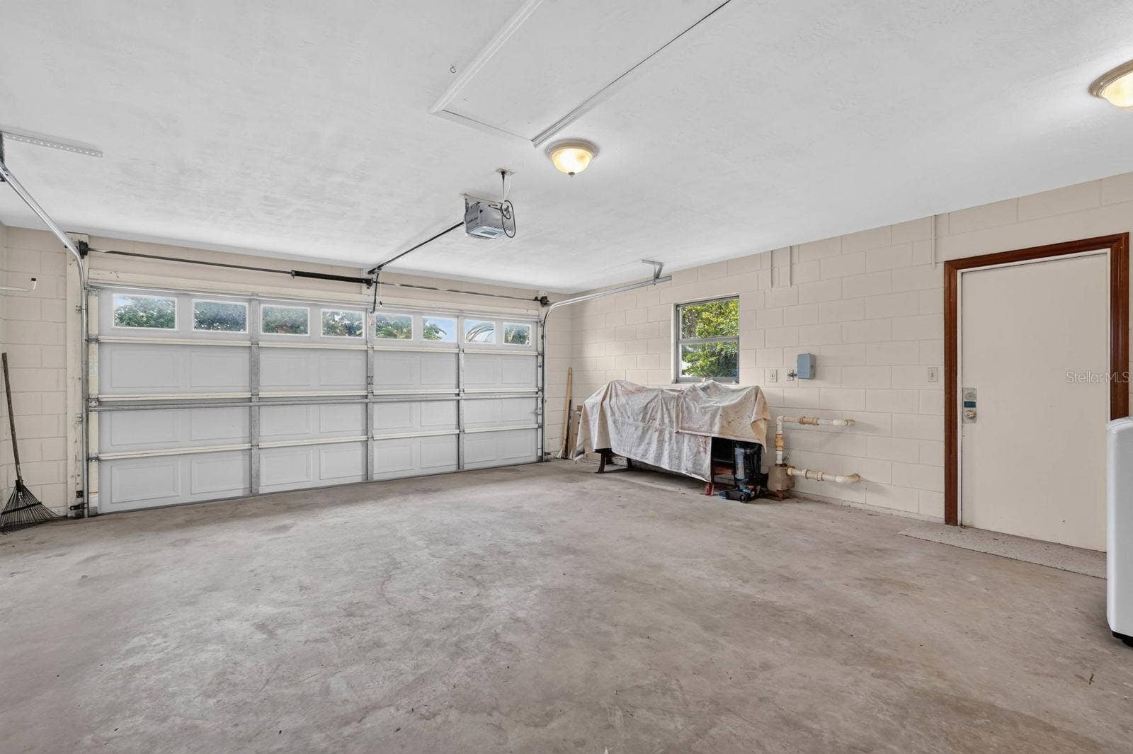 104 COLLEEN DRIVE, Daytona Beach, FL 32119 104 COLLEEN DRIVE, Daytona Beach, FL 32119