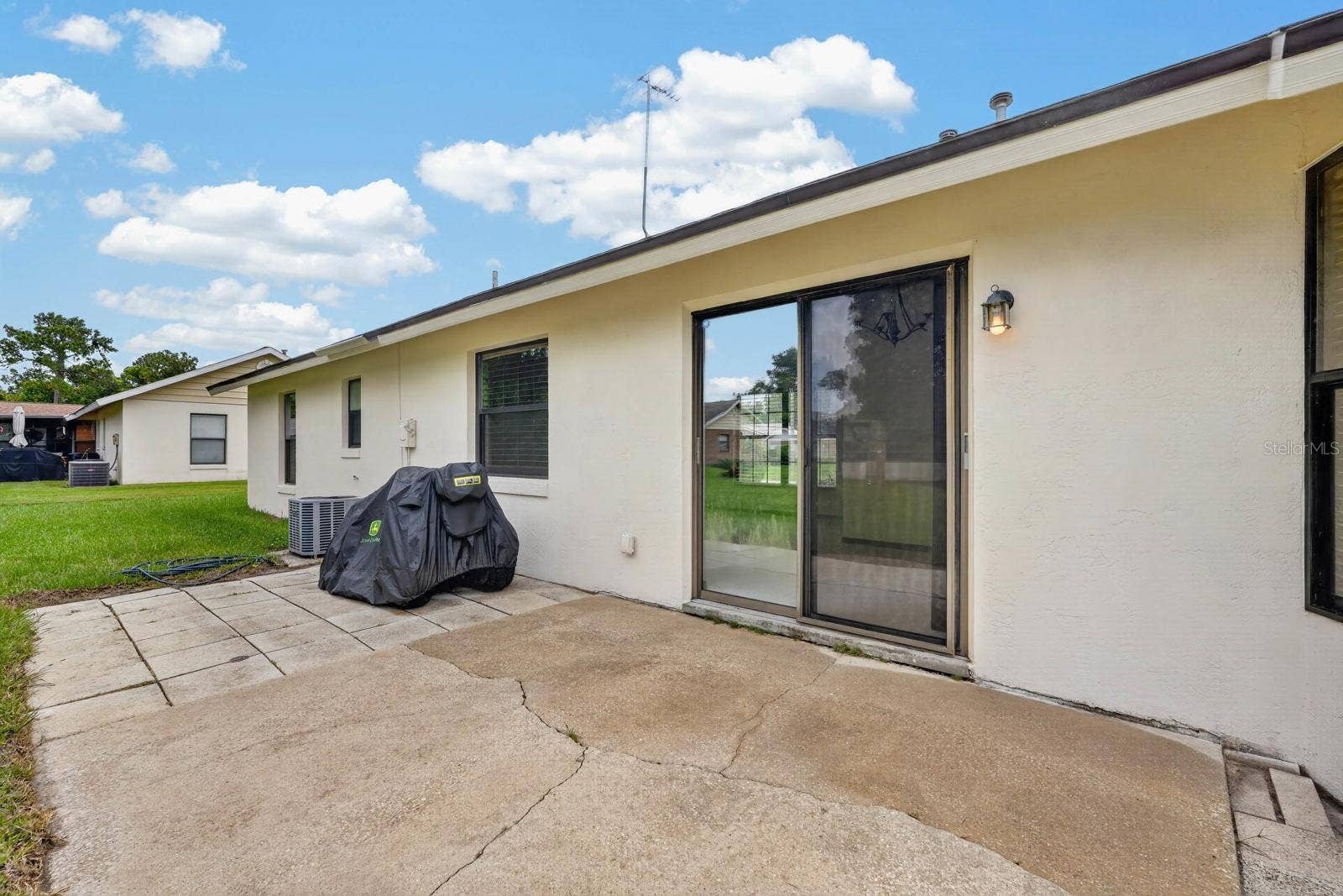 104 COLLEEN DRIVE, Daytona Beach, FL 32119 104 COLLEEN DRIVE, Daytona Beach, FL 32119