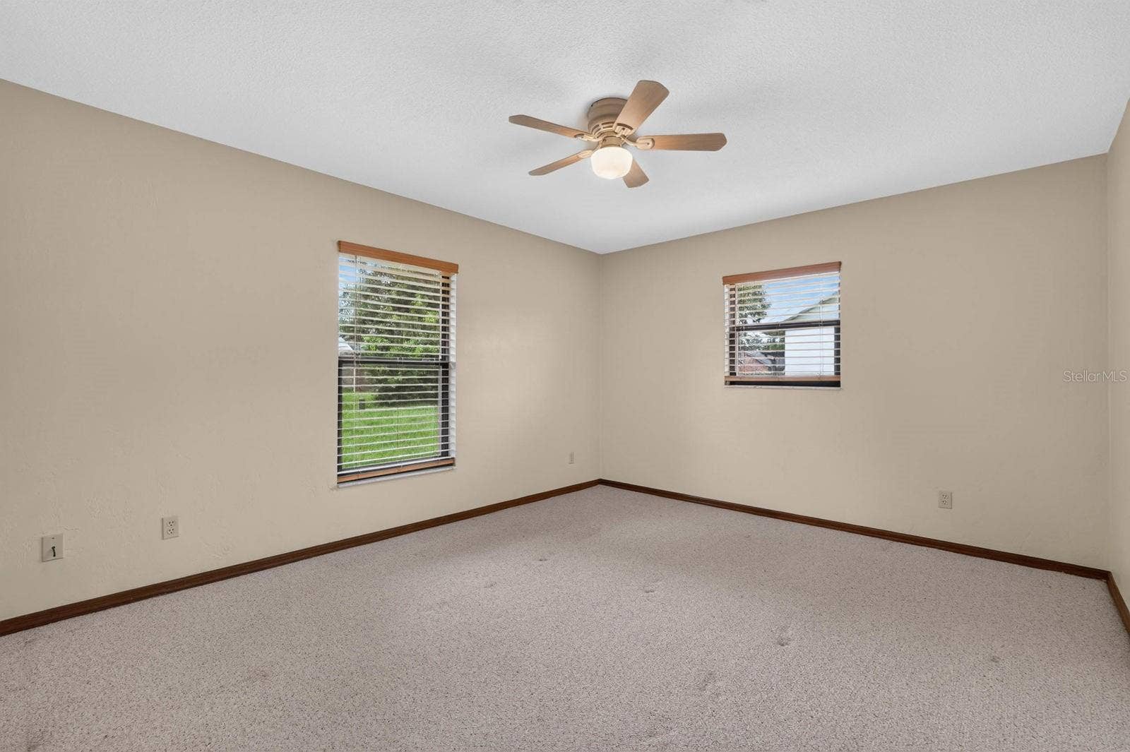104 COLLEEN DRIVE, Daytona Beach, FL 32119 104 COLLEEN DRIVE, Daytona Beach, FL 32119