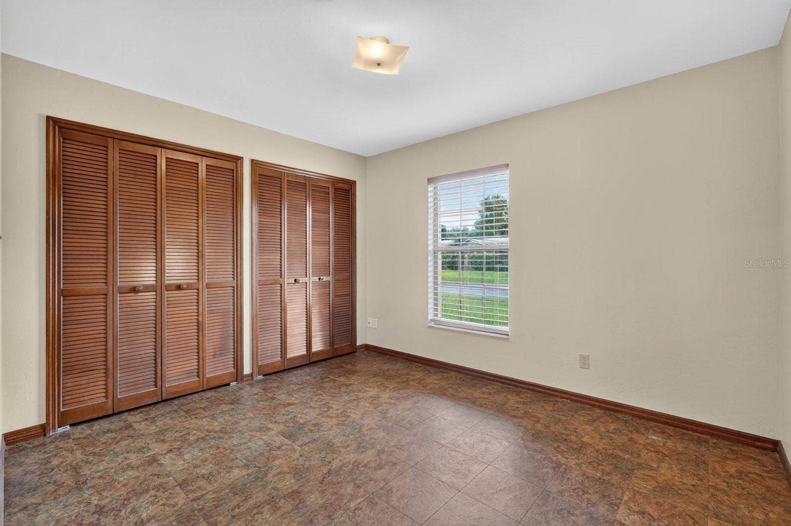104 COLLEEN DRIVE, Daytona Beach, FL 32119 104 COLLEEN DRIVE, Daytona Beach, FL 32119
