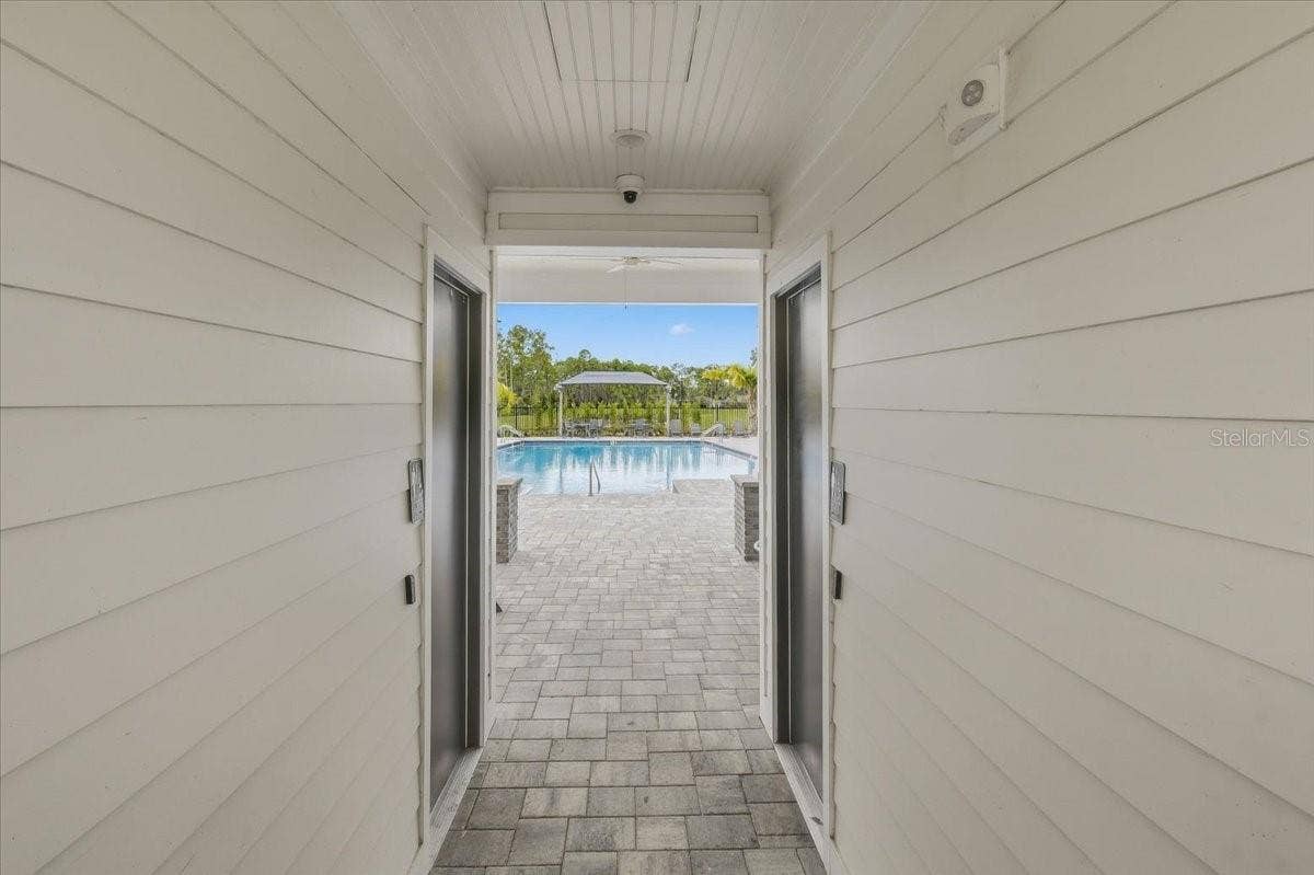15 WANDERING CREEK WAY, Palm Coast, FL 32164 15 WANDERING CREEK WAY, Palm Coast, FL 32164
