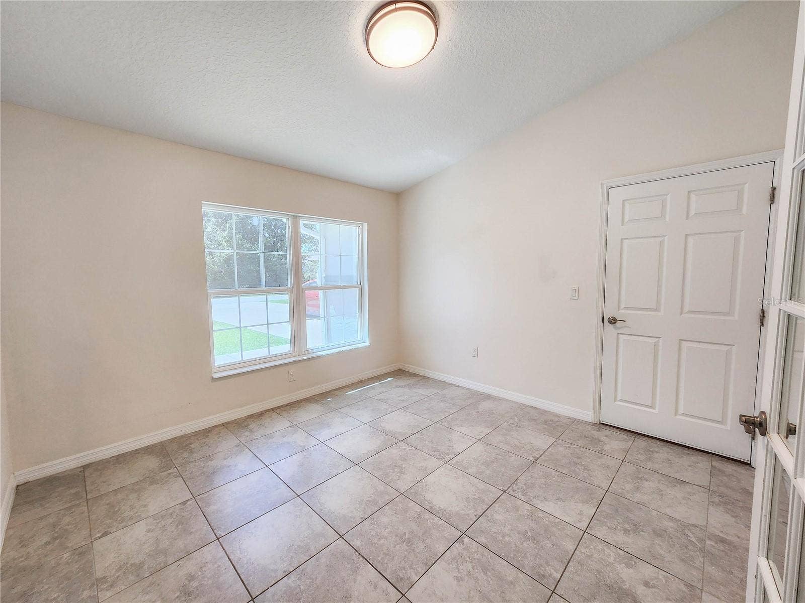 100 BOULDER ROCK DRIVE, Palm Coast, FL 32137 Study