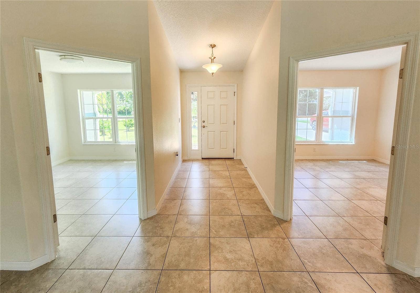 100 BOULDER ROCK DRIVE, Palm Coast, FL 32137 100 BOULDER ROCK DRIVE, Palm Coast, FL 32137
