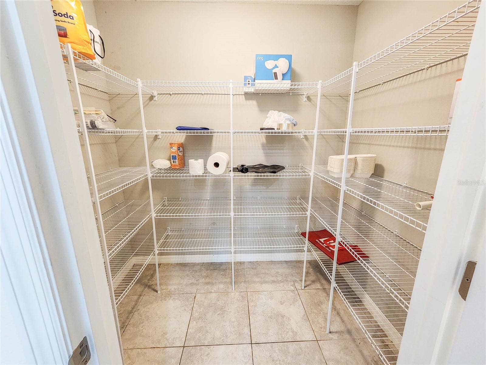 100 BOULDER ROCK DRIVE, Palm Coast, FL 32137 Walk-in Pantry