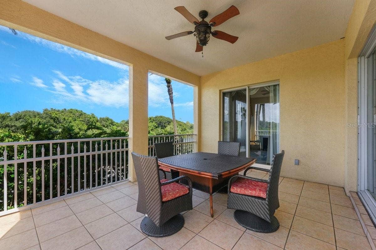 55 OCEAN CREST WAY, #911, Palm Coast, FL 32137