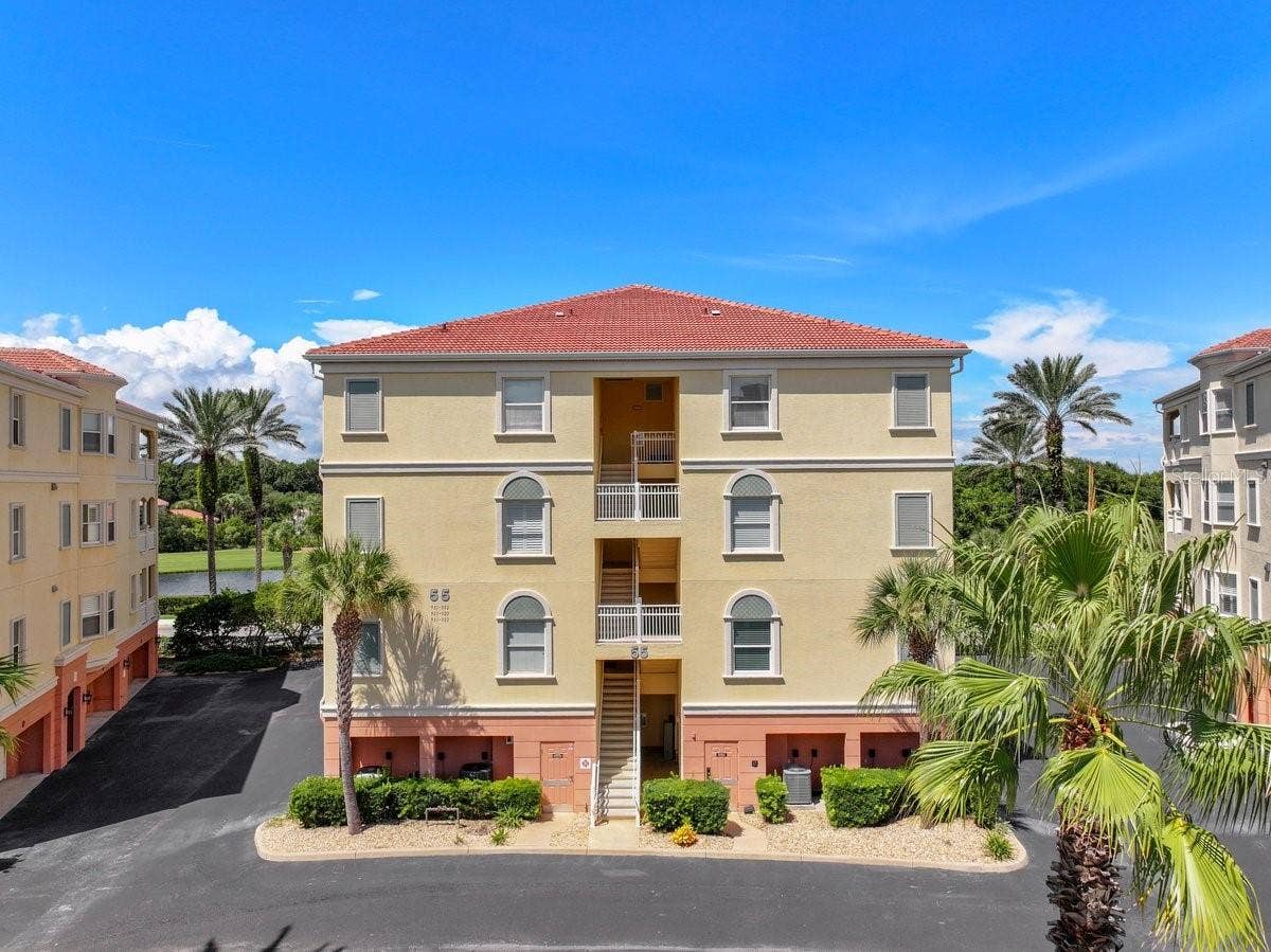 55 OCEAN CREST WAY, #911, Palm Coast, FL 32137