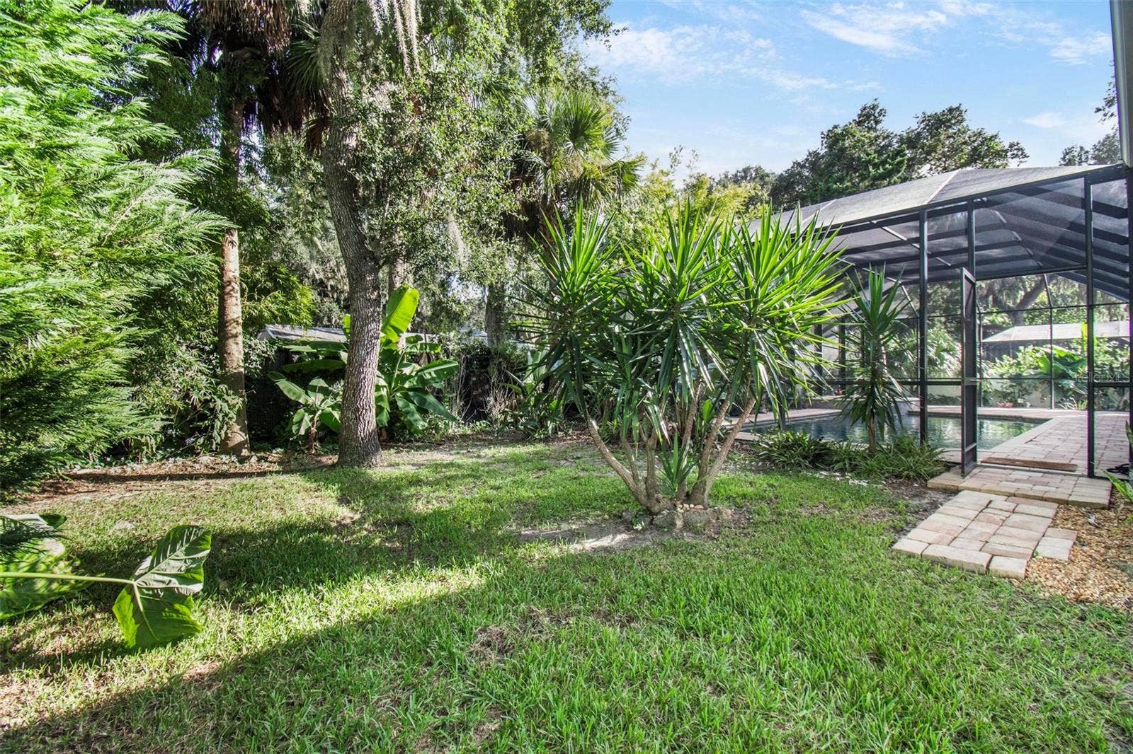 8 RIVER OAKS WAY, Palm Coast, FL 32137 8 RIVER OAKS WAY, Palm Coast, FL 32137