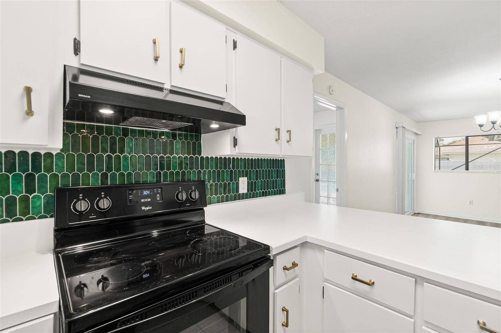 38 E DIAMOND DRIVE, Palm Coast, FL 32164 38 E DIAMOND DRIVE, Palm Coast, FL 32164