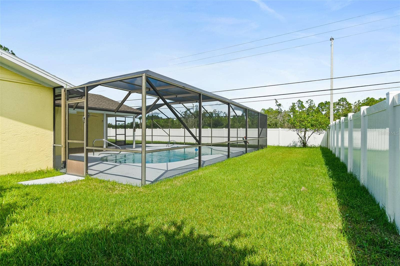 38 E DIAMOND DRIVE, Palm Coast, FL 32164 38 E DIAMOND DRIVE, Palm Coast, FL 32164