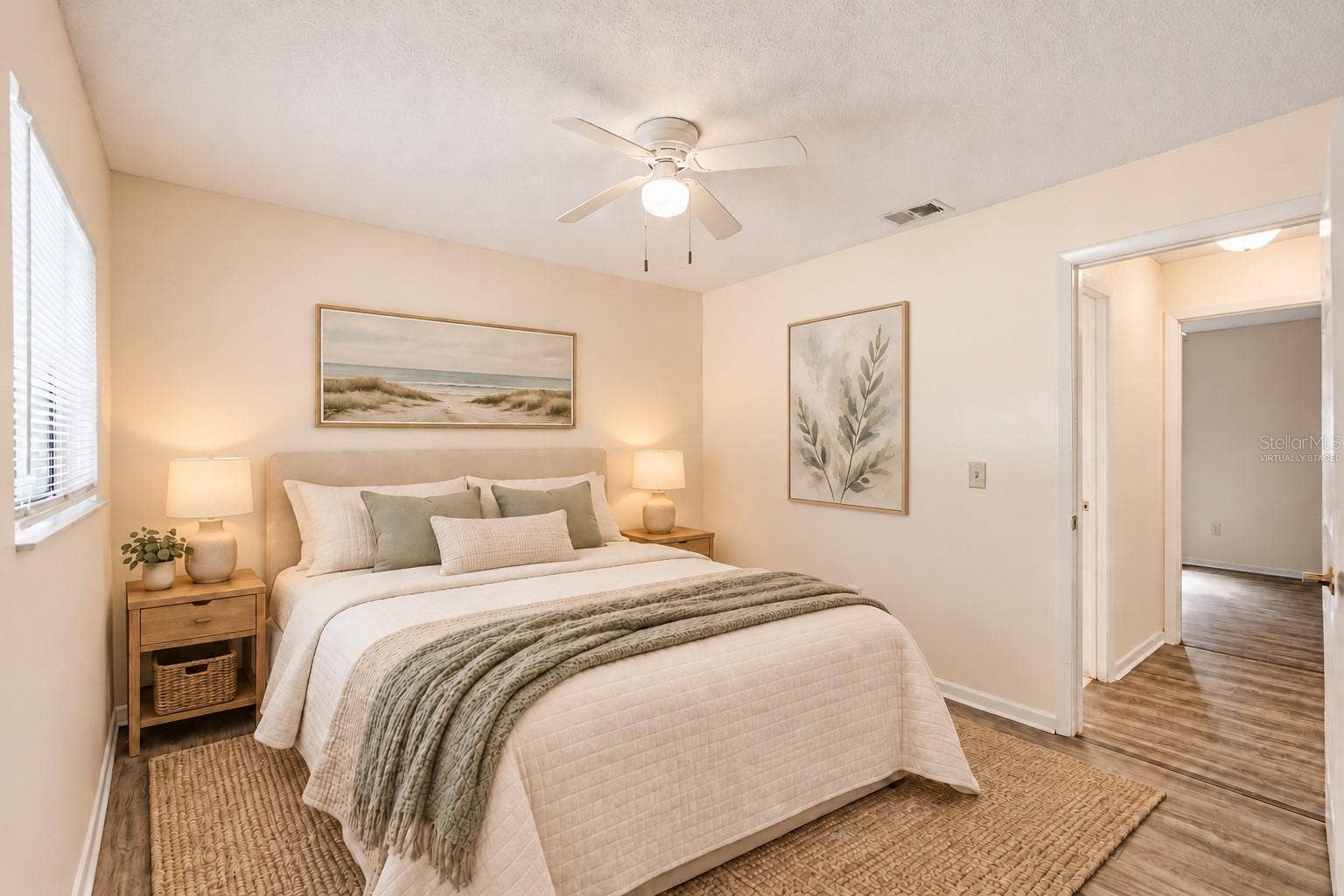38 E DIAMOND DRIVE, Palm Coast, FL 32164 Virtually Staged