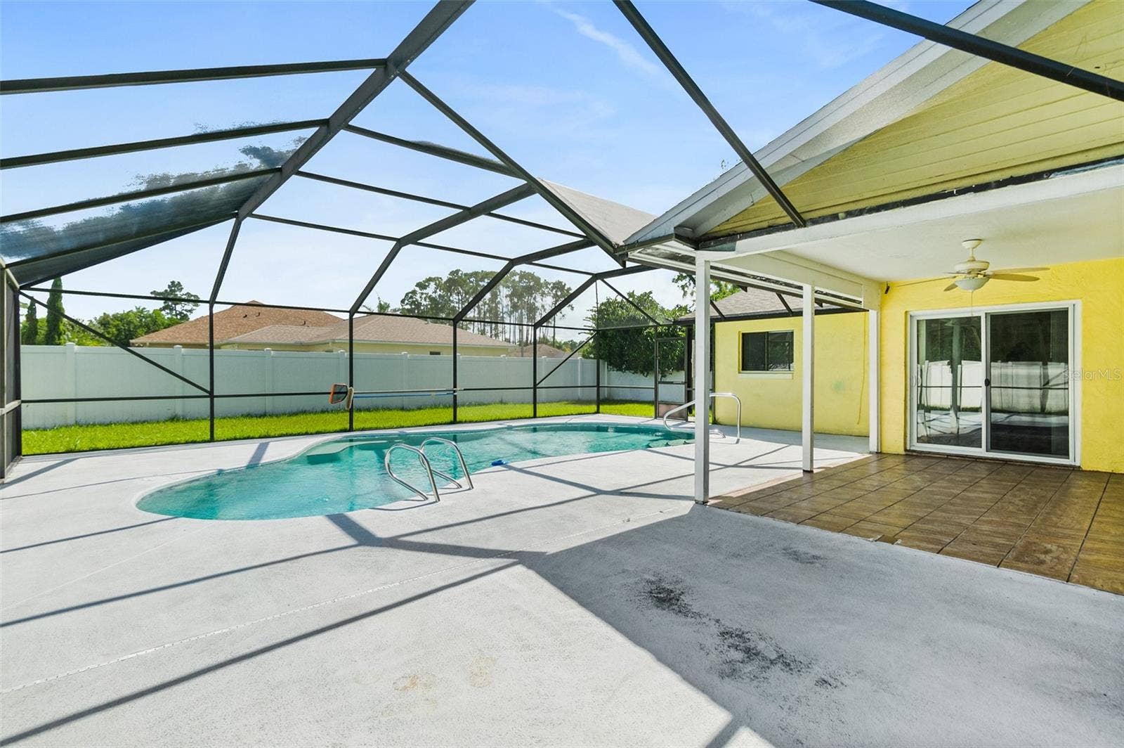 38 E DIAMOND DRIVE, Palm Coast, FL 32164 38 E DIAMOND DRIVE, Palm Coast, FL 32164