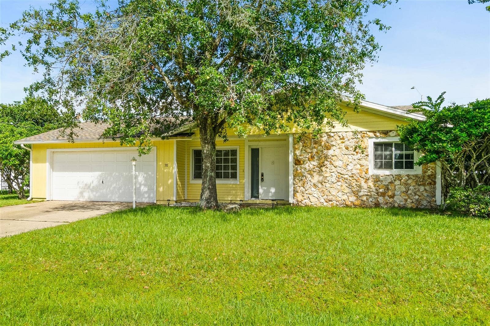38 E DIAMOND DRIVE, Palm Coast, FL 32164 38 E DIAMOND DRIVE, Palm Coast, FL 32164
