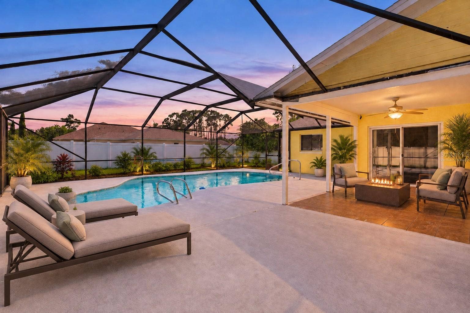 38 E DIAMOND DRIVE, Palm Coast, FL 32164 Virtually Staged