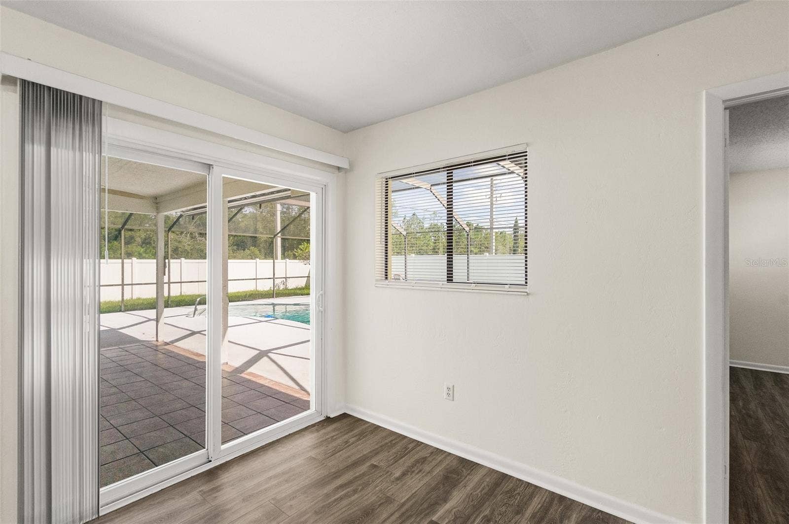 38 E DIAMOND DRIVE, Palm Coast, FL 32164 38 E DIAMOND DRIVE, Palm Coast, FL 32164