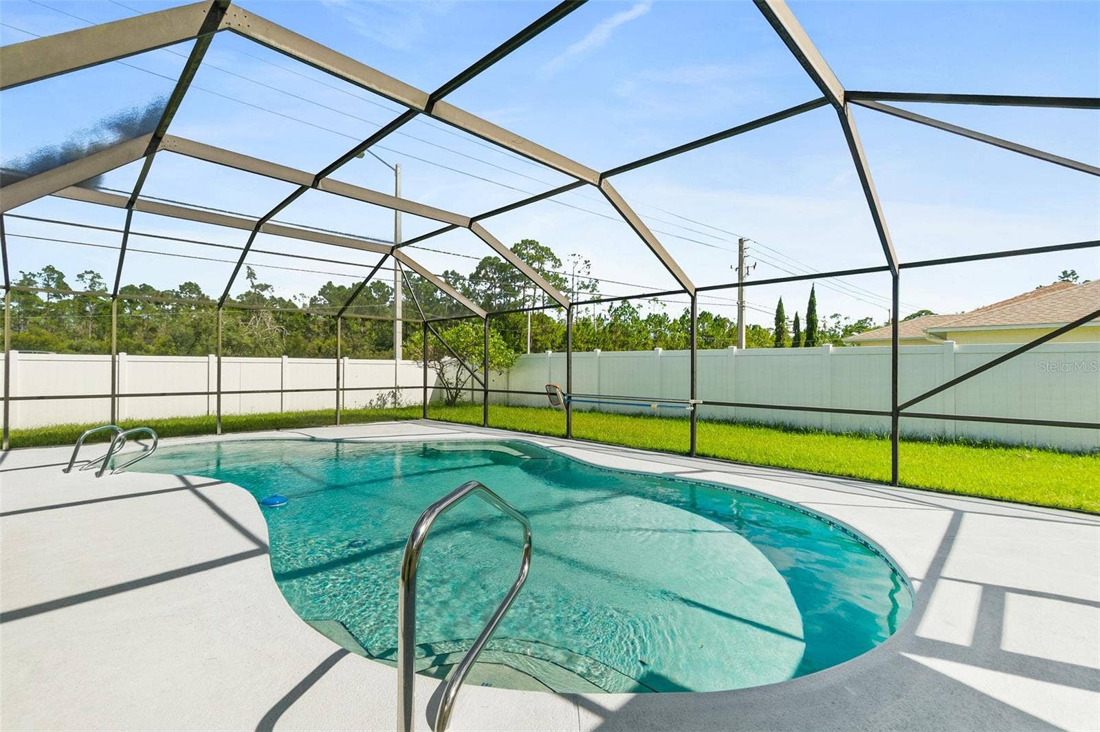 38 E DIAMOND DRIVE, Palm Coast, FL 32164 38 E DIAMOND DRIVE, Palm Coast, FL 32164