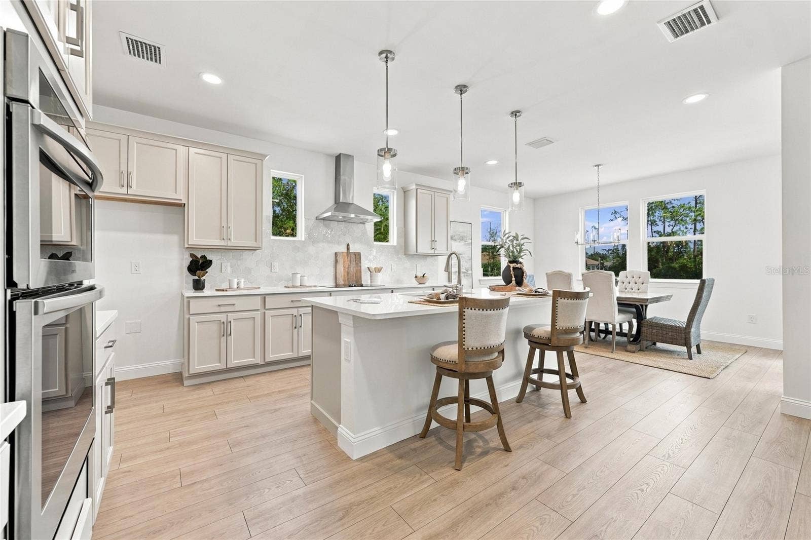 55 WOODHOLLOW LANE, Palm Coast, FL 32164