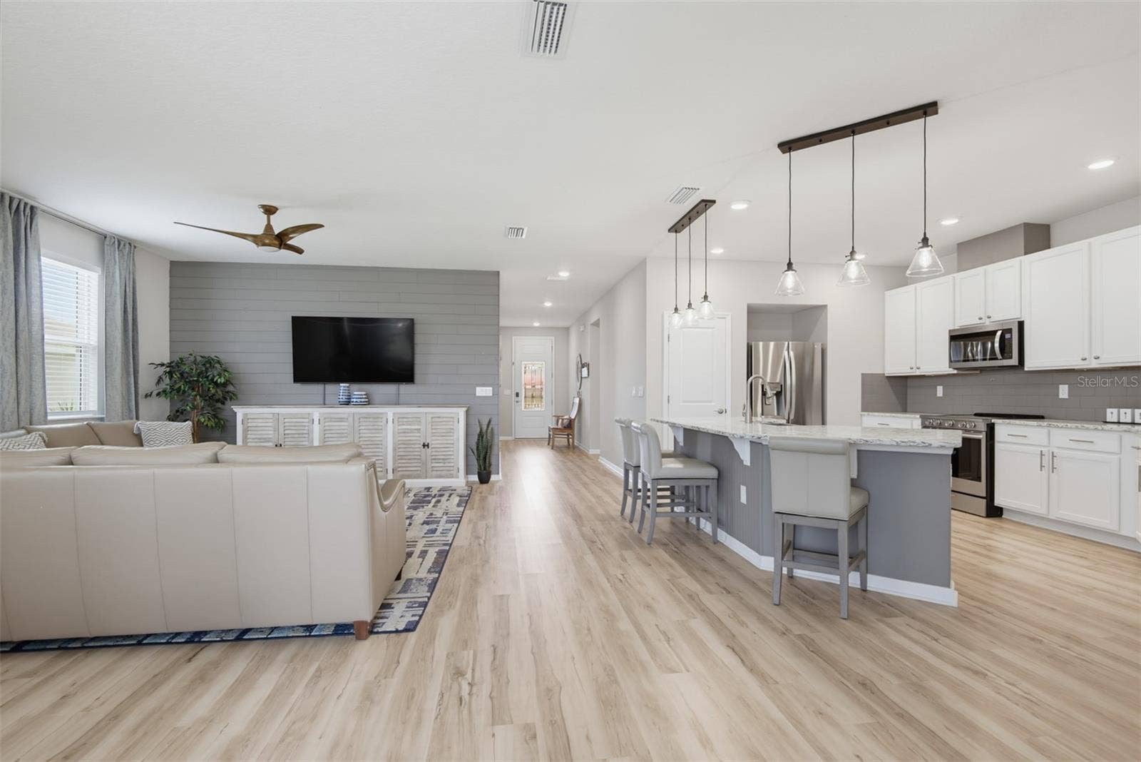 43 LAS CASITAS BOULEVARD, Palm Coast, FL 32137 43 LAS CASITAS BOULEVARD, Palm Coast, FL 32137