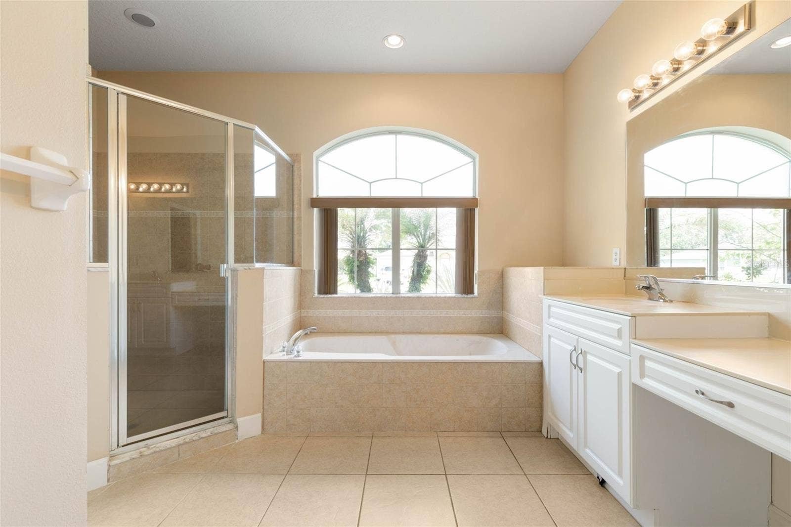 30 ROLLING SANDS DRIVE, Palm Coast, FL 32164 30 ROLLING SANDS DRIVE, Palm Coast, FL 32164