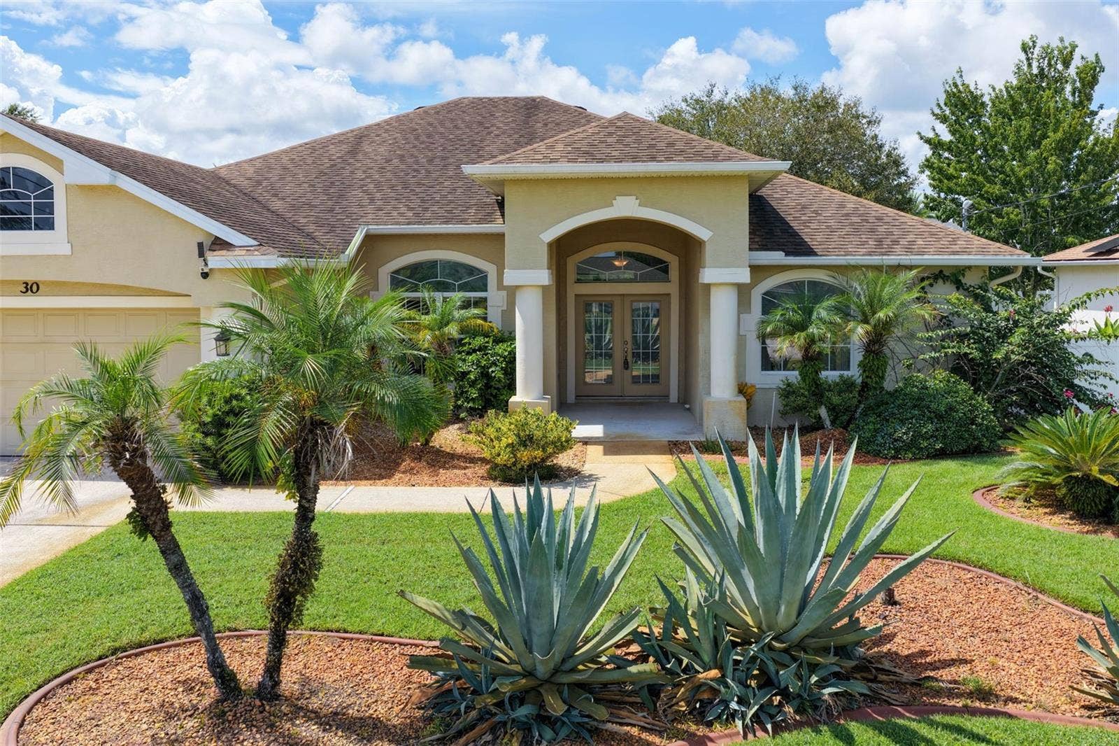 30 ROLLING SANDS DRIVE, Palm Coast, FL 32164 30 ROLLING SANDS DRIVE, Palm Coast, FL 32164