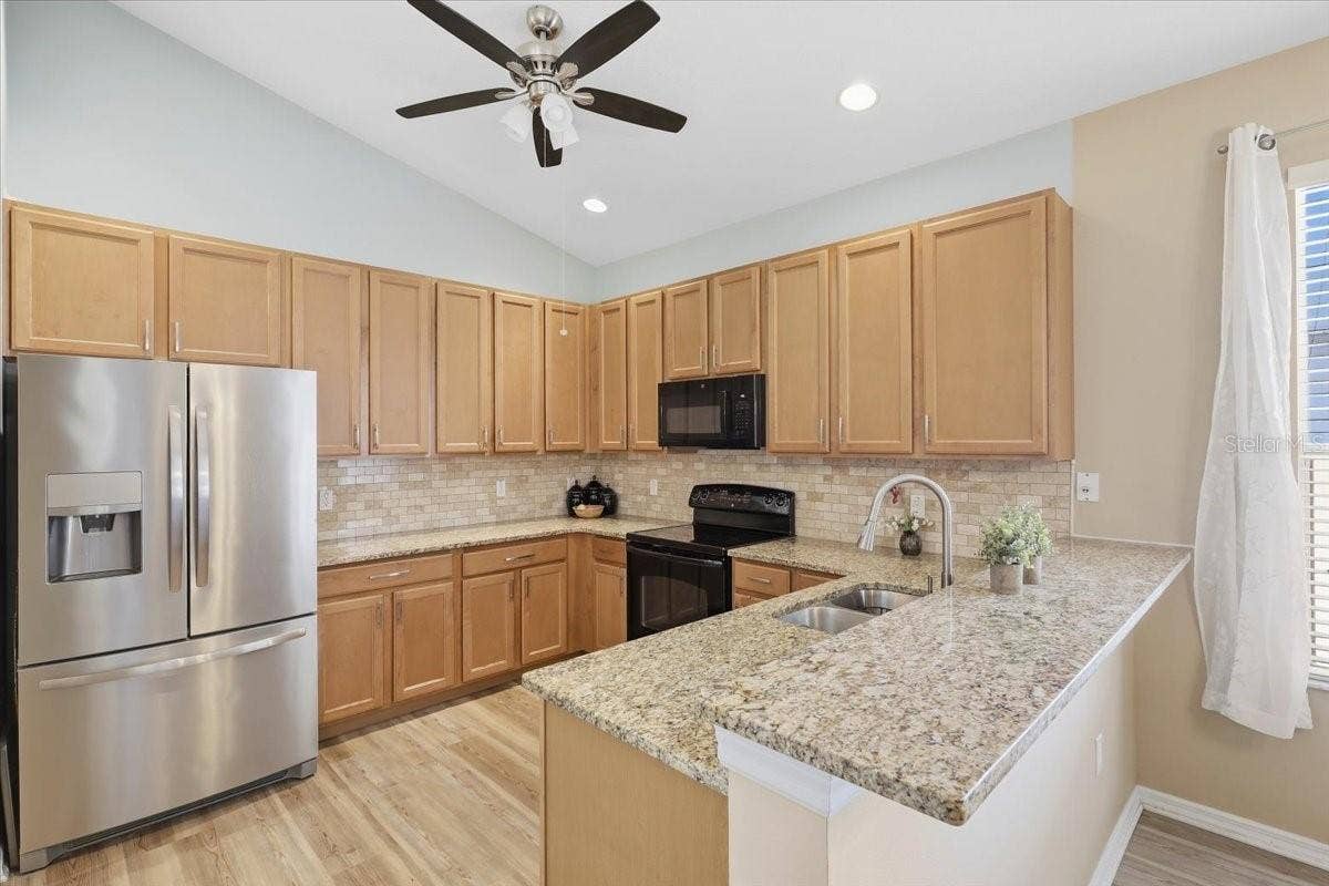145 SADDLEBROOK WAY, Deland, FL 32724 Kitchen