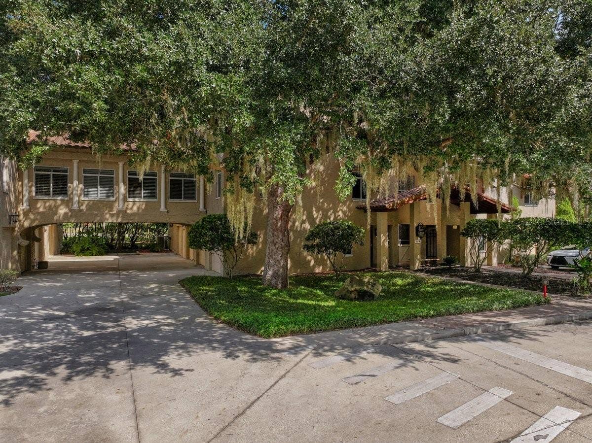 114 CLUB HOUSE DRIVE, #305, Palm Coast, FL 32137 114 CLUB HOUSE DRIVE, #305, Palm Coast, FL 32137